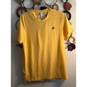 Men’s small Adidas t shirt